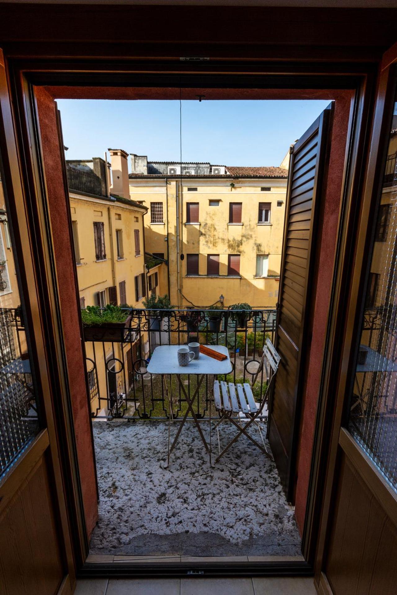 Appartamento Casa Elisa Mantova Esterno foto