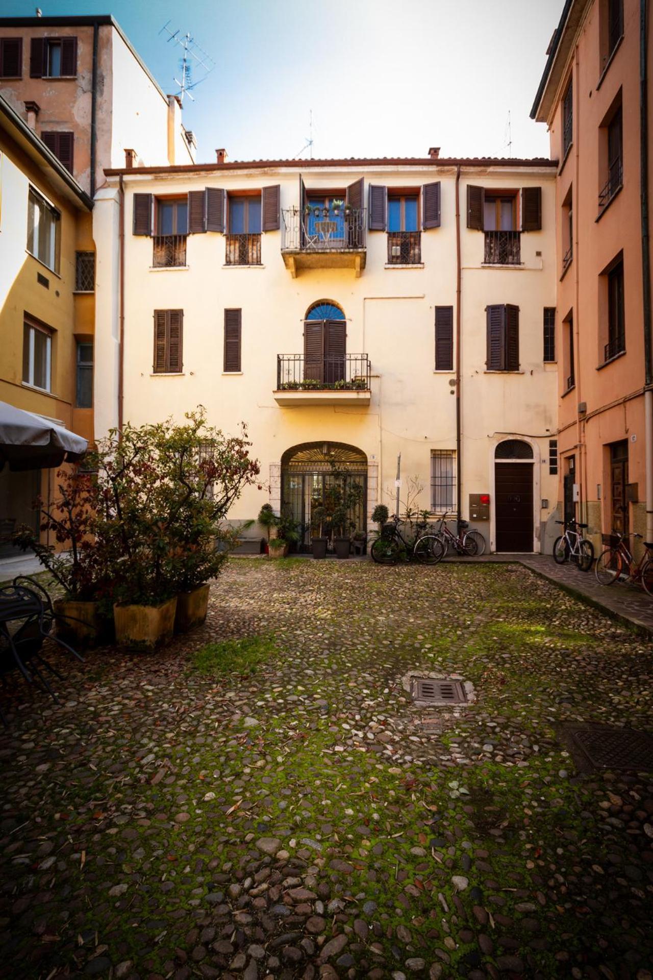 Appartamento Casa Elisa Mantova Esterno foto